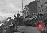 Image soldats des États-Unis Saint Amand France, 1944, de la seconde 28 séquences d'archives historiques vidéo 65675076512