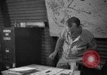 Standbild Yank Magazin Pacific Theater, 1945, aus Sekunde 7 historischem Filmmaterial Videoclip 65675076515