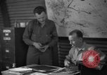 Standbild Yank Magazin Pacific Theater, 1945, aus Sekunde 24 historischem Filmmaterial Videoclip 65675076515