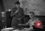 Standbild Yank Magazin Pacific Theater, 1945, aus Sekunde 25 historischem Filmmaterial Videoclip 65675076515