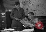 Standbild Yank Magazin Pacific Theater, 1945, aus Sekunde 26 historischem Filmmaterial Videoclip 65675076515