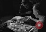 Standbild Yank Magazin Pacific Theater, 1945, aus Sekunde 34 historischem Filmmaterial Videoclip 65675076515