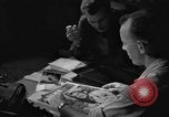 Standbild Yank Magazin Pacific Theater, 1945, aus Sekunde 40 historischem Filmmaterial Videoclip 65675076515