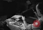 Standbild Yank Magazin Pacific Theater, 1945, aus Sekunde 45 historischem Filmmaterial Videoclip 65675076515
