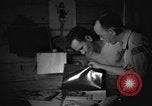 Standbild Yank Magazin Pacific Theater, 1945, aus Sekunde 14 historischem Filmmaterial Videoclip 65675076516