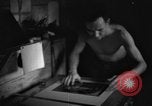Standbild Yank Magazin Pacific Theater, 1945, aus Sekunde 38 historischem Filmmaterial Videoclip 65675076516