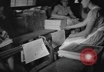 Standbild Yank Magazin Pacific Theater, 1945, aus Sekunde 43 historischem Filmmaterial Videoclip 65675076520