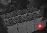Standbild Yank Magazin Pacific Theater, 1945, aus Sekunde 6 historischem Filmmaterial Videoclip 65675076521