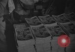 Standbild Yank Magazin Pacific Theater, 1945, aus Sekunde 12 historischem Filmmaterial Videoclip 65675076521