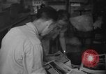 Standbild Yank Magazin Pacific Theater, 1945, aus Sekunde 35 historischem Filmmaterial Videoclip 65675076521