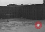 Standbild Schäden aus Überschwemmungen Cincinnati Ohio USA, 1933, aus Sekunde 28 historischem Filmmaterial Videoclip 65675076529