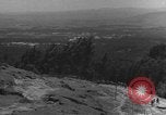 Immagine di Fuga degli stranieri Ad Addis Abeba in Etiopia, 1935, secondo 18 filmato di repertorio 65675076534
