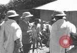 Immagine di Fuga degli stranieri Ad Addis Abeba in Etiopia, 1935, secondo 24 filmato di repertorio 65675076534