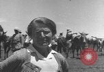 Immagine di Fuga degli stranieri Ad Addis Abeba in Etiopia, 1935, secondo 28 filmato di repertorio 65675076534