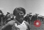 Immagine di Fuga degli stranieri Ad Addis Abeba in Etiopia, 1935, secondo 31 filmato di repertorio 65675076534