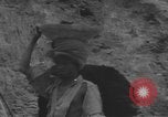 Immagine di Fuga degli stranieri Ad Addis Abeba in Etiopia, 1935, secondo 59 filmato di repertorio 65675076534