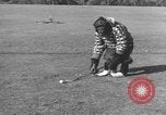Immagine di Uno scimpanzé Los Angeles California USA, 1935, secondo 35 filmato di repertorio 65675076535