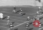 Immagine di Partita di calcio New Haven Connecticut USA, 1935, secondo 13 filmato di repertorio 65675076537