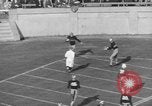 Immagine di Partita di calcio New Haven Connecticut USA, 1935, secondo 14 filmato di repertorio 65675076537
