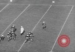 Immagine di Partita di calcio New Haven Connecticut USA, 1935, secondo 26 filmato di repertorio 65675076537