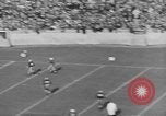 Immagine di Partita di calcio New Haven Connecticut USA, 1935, secondo 28 filmato di repertorio 65675076537