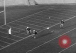 Immagine di Partita di calcio New Haven Connecticut USA, 1935, secondo 52 filmato di repertorio 65675076537