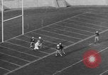 Immagine di Partita di calcio New Haven Connecticut USA, 1935, secondo 53 filmato di repertorio 65675076537