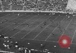 Image match de football Berkeley California USA, 1935, de la seconde 8 séquences d'archives historiques vidéo 65675076539