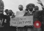 Image Massacre de Sharpeville en Afrique du Sud L'Afrique du Sud de Sharpeville, 1960, de la seconde 27 séquences d'archives historiques vidéo 65675076541