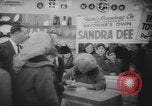 Immagine di Sandra Dee Bayonne New Jersey USA, 1960, secondo 53 filmato di repertorio 65675076543