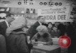 Immagine di Sandra Dee Bayonne New Jersey USA, 1960, secondo 54 filmato di repertorio 65675076543