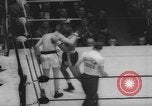 Immagine di Golden torneo di guanti New York United States USA, 1960, secondo 38 filmato di repertorio 65675076544