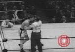 Immagine di Golden torneo di guanti New York United States USA, 1960, secondo 40 filmato di repertorio 65675076544