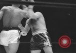 Immagine di Golden torneo di guanti New York United States USA, 1960, secondo 50 filmato di repertorio 65675076544