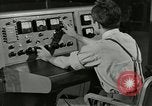 Immagine di Industria televisiva United States USA, 1950, secondo 41 filmato di repertorio 65675076546