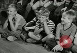 Standbild TV-Branche United States USA, 1950, aus Sekunde 20 historischem Filmmaterial Videoclip 65675076547