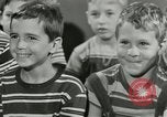 Standbild TV-Branche United States USA, 1950, aus Sekunde 22 historischem Filmmaterial Videoclip 65675076547