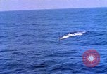 Standbild United States Navy Manöver Mittelmeer, 1966, aus Sekunde 42 historischem Filmmaterial Videoclip 65675076555