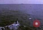 Standbild Live Fire Torpedo test Pazifik, 1966, aus Sekunde 5 historischem Filmmaterial Videoclip 65675076556