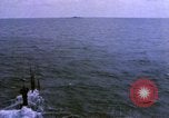 Standbild Live Fire Torpedo test Pazifik, 1966, aus Sekunde 26 historischem Filmmaterial Videoclip 65675076556