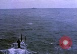 Standbild Live Fire Torpedo test Pazifik, 1966, aus Sekunde 50 historischem Filmmaterial Videoclip 65675076556