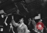 Standbild Boeing plant in Zweiten Weltkrieg Seattle Washington USA, 1944, aus Sekunde 8 historischem Filmmaterial Videoclip 65675076569
