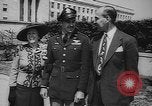 Immagine di Air Force ufficiali United States USA, 1944, secondo 16 filmato di repertorio 65675076571