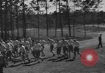 Standbild Frauen Marines Erholung in Camp Lejeune in Zweiten Weltkrieg North Carolina United States USA, 1944, aus Sekunde 9 historischem Filmmaterial Videoclip 65675076576
