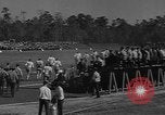 Standbild Frauen Marines Erholung in Camp Lejeune in Zweiten Weltkrieg North Carolina United States USA, 1944, aus Sekunde 20 historischem Filmmaterial Videoclip 65675076576