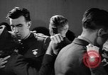 Standbild Frauen Marines Erholung in Camp Lejeune in Zweiten Weltkrieg North Carolina United States USA, 1944, aus Sekunde 30 historischem Filmmaterial Videoclip 65675076576