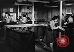 Immagine di Marine Corps womens riserva nella seconda guerra mondiale United States USA, 1944, secondo 11 filmato di repertorio 65675076579