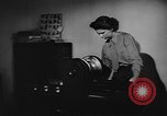 Immagine di Marine Corps womens riserva nella seconda guerra mondiale United States USA, 1944, secondo 62 filmato di repertorio 65675076579