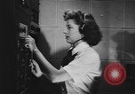 Immagine di Stati Uniti Guardia costiera donne della Riserva Oceano Pacifico, 1943, secondo 29 filmato di repertorio 65675076581