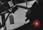 Immagine di Stati Uniti Guardia costiera donne della Riserva Oceano Pacifico, 1943, secondo 39 filmato di repertorio 65675076581